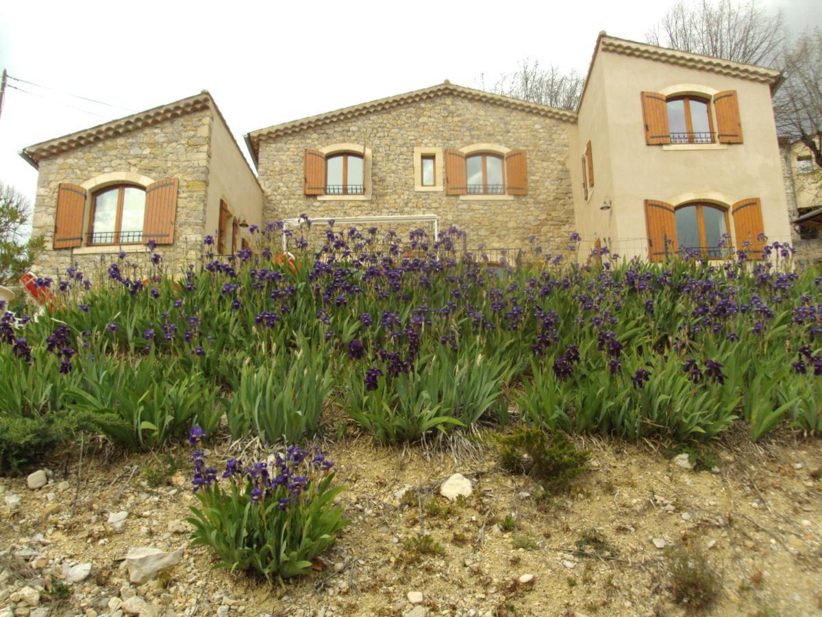 Les Chambres D'Hotes Du Mas Face Au Ventoux Plaisians Exterior photo